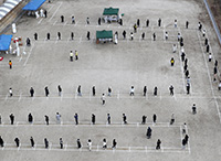 코로나19 대유행... '잃어버린 1년'